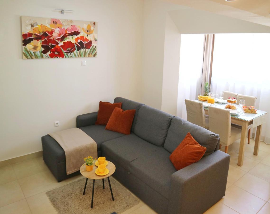 Honeycomb Apartment Split - Free Parking Exterior photo